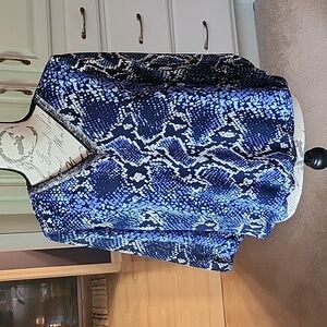 JM Collection Blue & Navy top